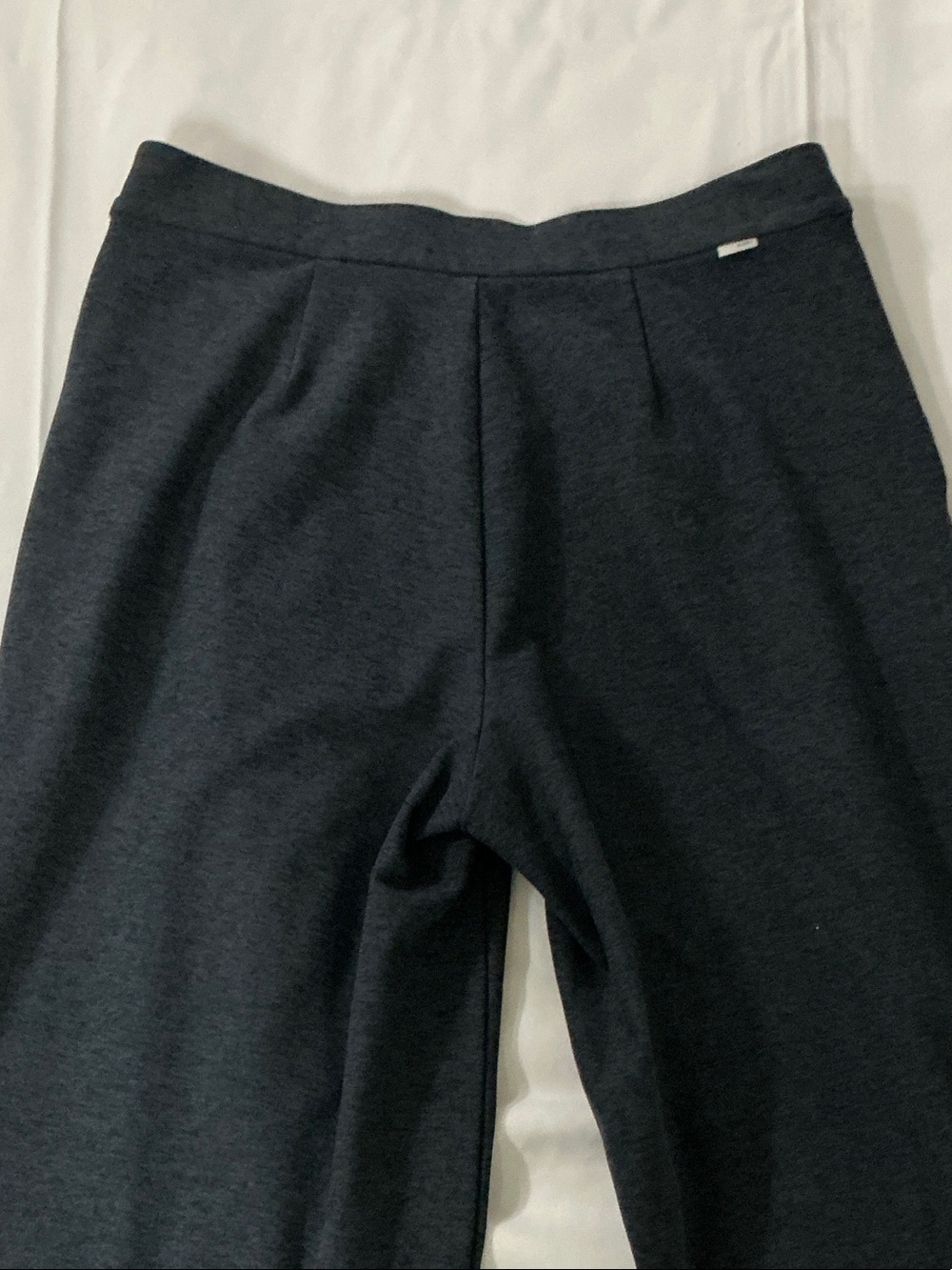 Vuori Navy Elevation Trouser - Picture 5 of 5